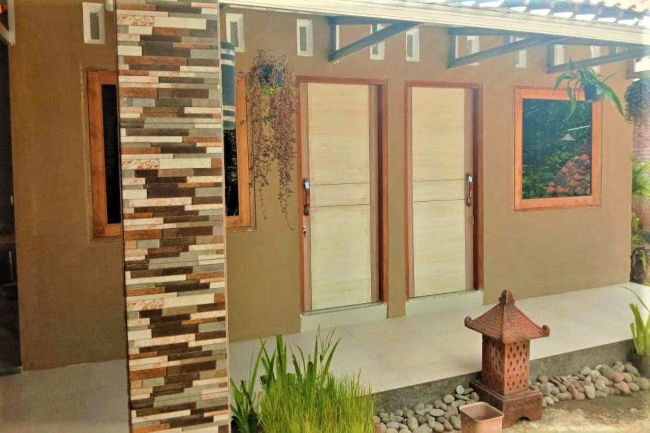 Penginapan Rudi Syariah Bantul Dış mekan fotoğraf